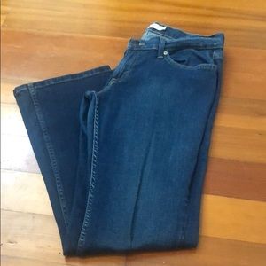 Levi Bootcut 524 Jeans